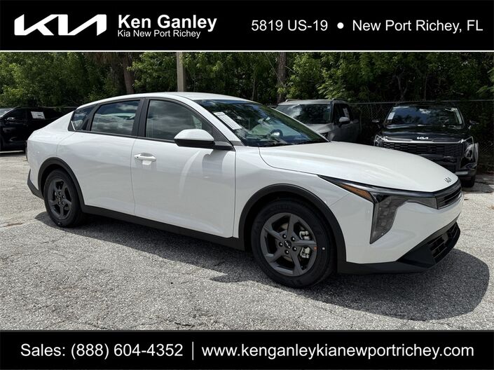 2025 Kia K4 LXS Oshkosh WI
