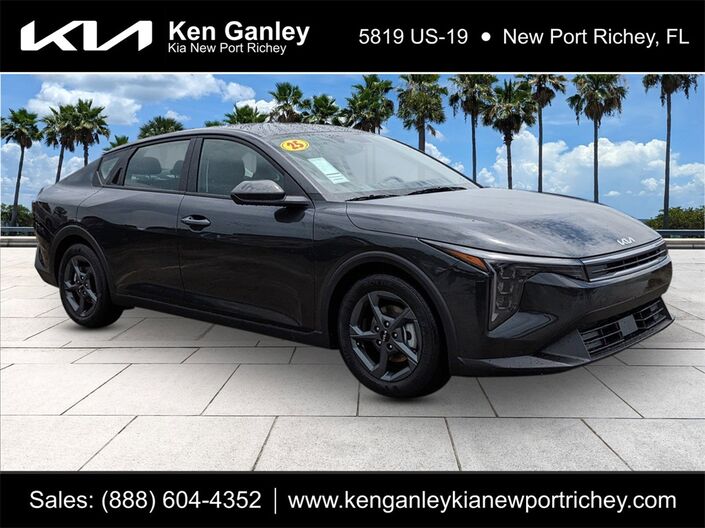 2025 Kia K4 LXS Oshkosh WI
