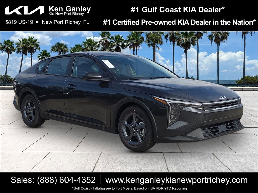 2025 Kia K4 LXS Oshkosh WI