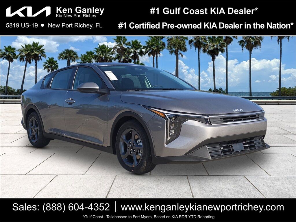 2025 Kia K4 LXS Oshkosh WI
