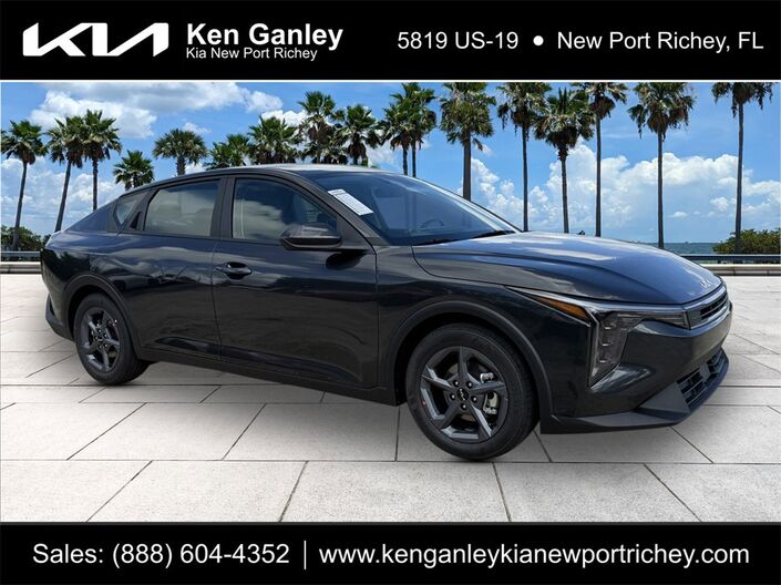 2025 Kia K4 LXS Oshkosh WI