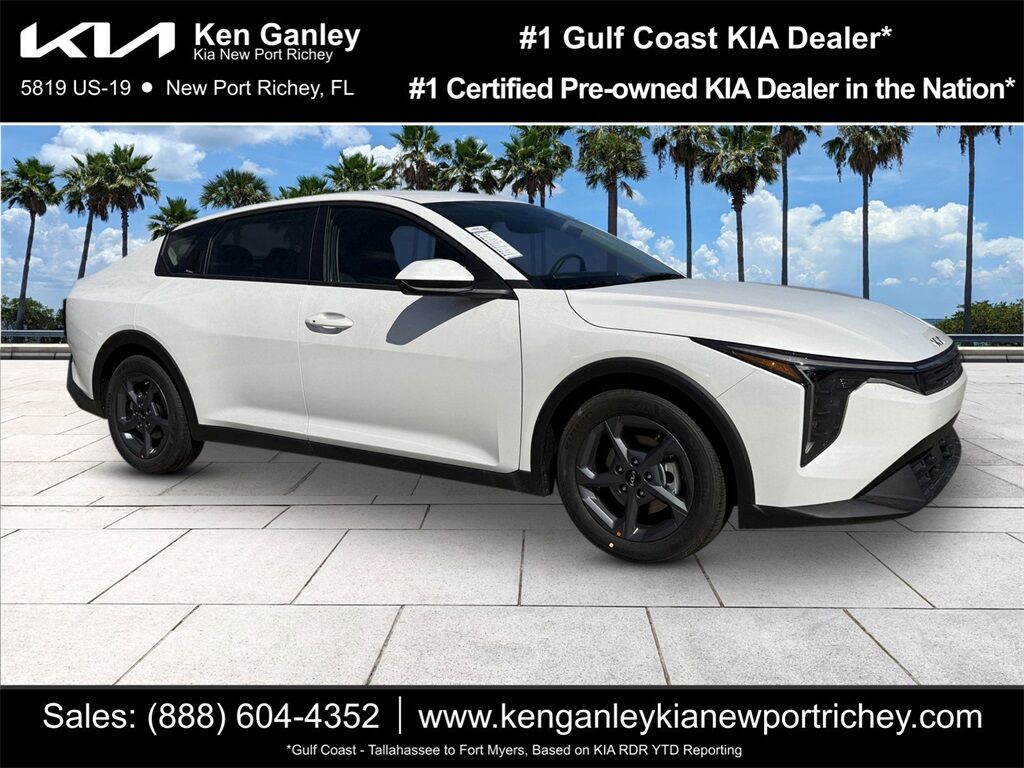 2025 Kia K4 LXS Oshkosh WI