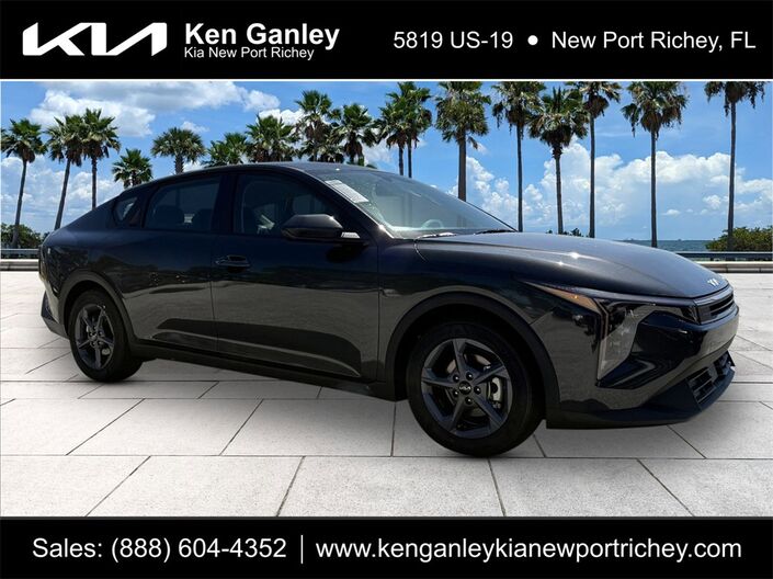2025 Kia K4 LXS Oshkosh WI