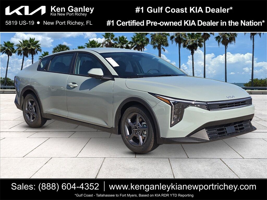 2025 Kia K4 LXS Oshkosh WI