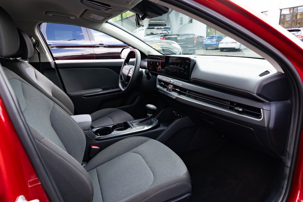 2025 Kia K4 LXS Milwaukie OR