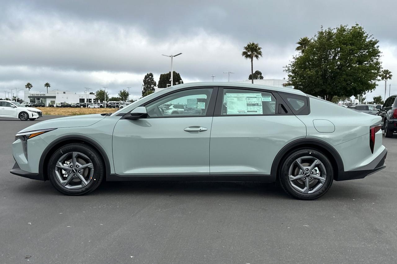 2025 Kia K4 LXS Salinas CA