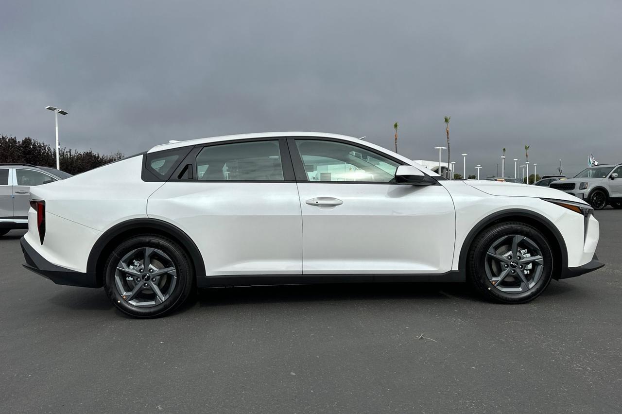 2025 Kia K4 LXS Salinas CA