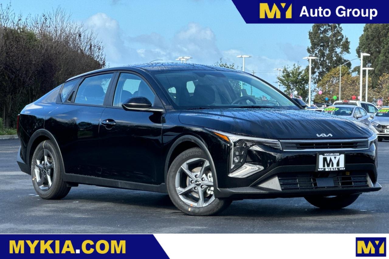 2025 Kia K4 LXS Salinas CA