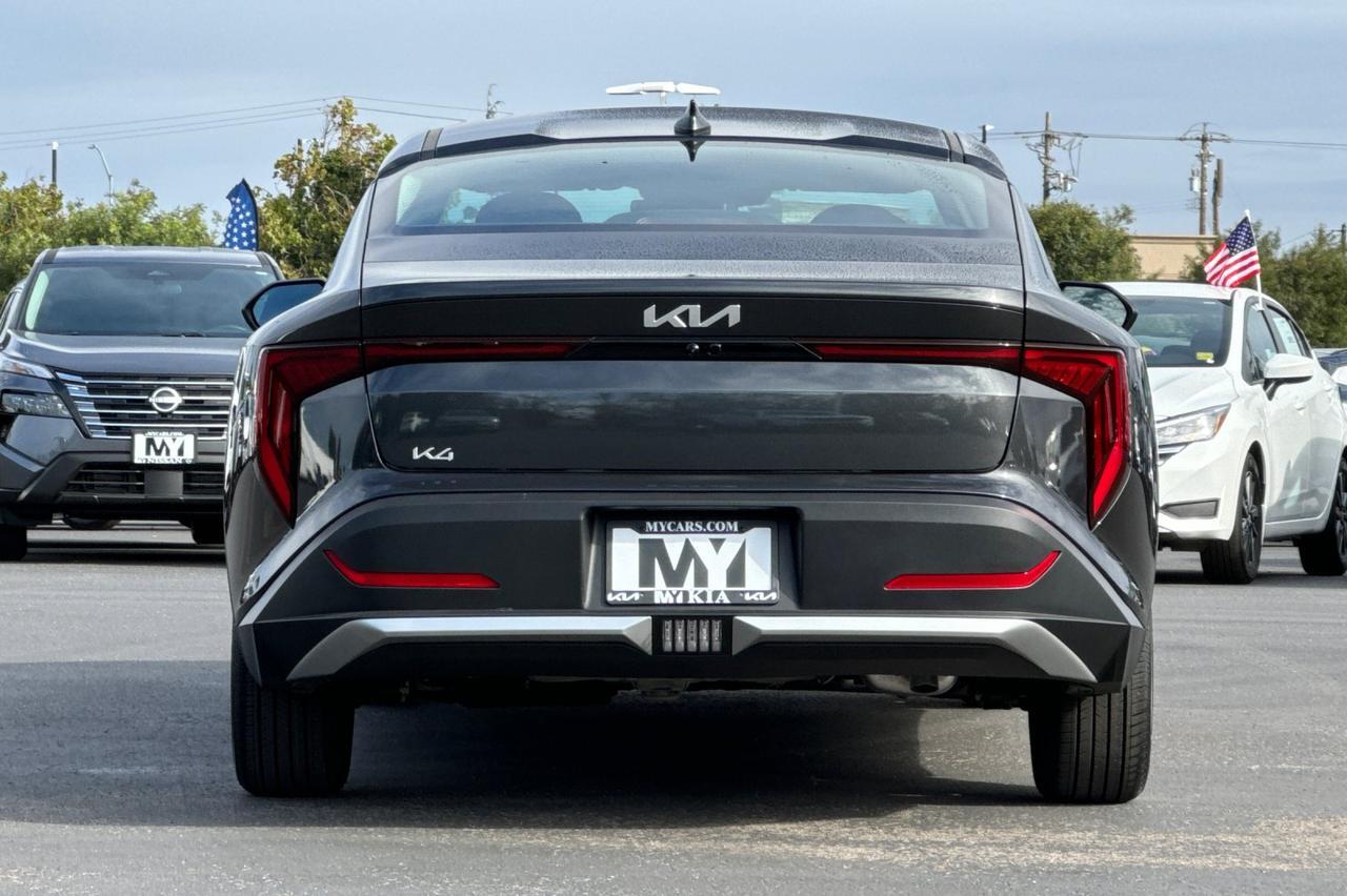 2025 Kia K4 LXS Salinas CA