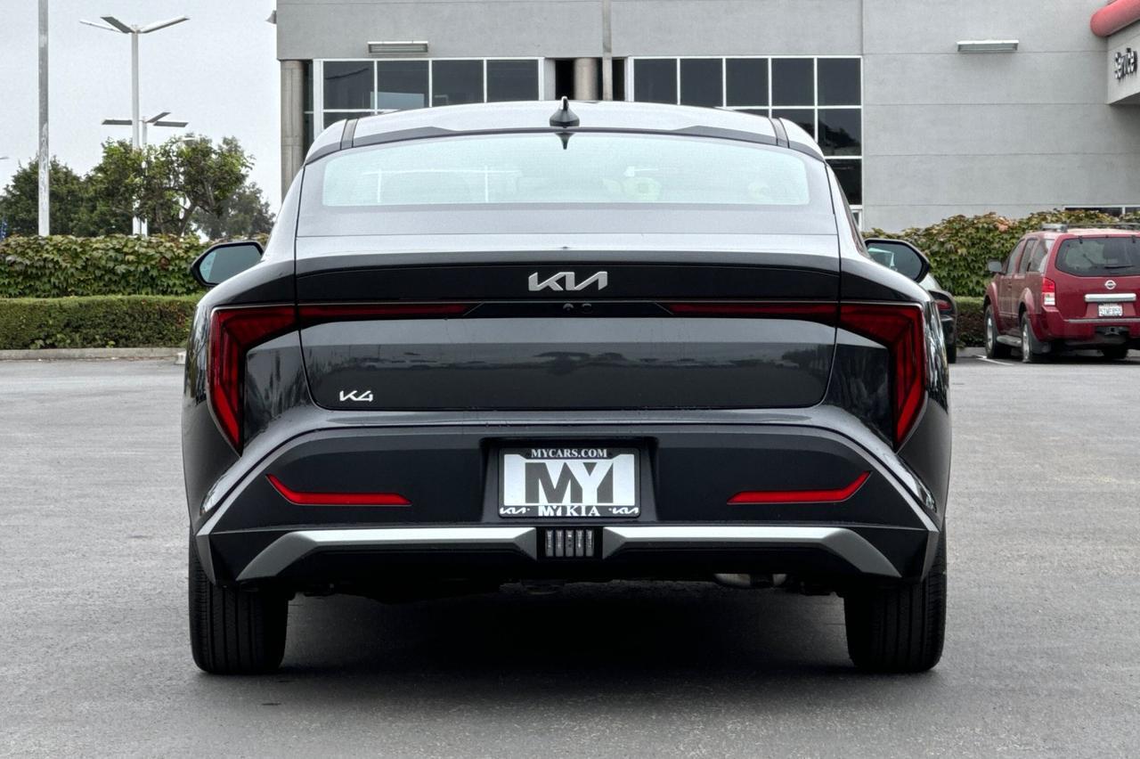 2025 Kia K4 LXS Salinas CA