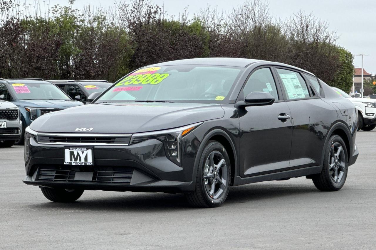 2025 Kia K4 LXS Salinas CA