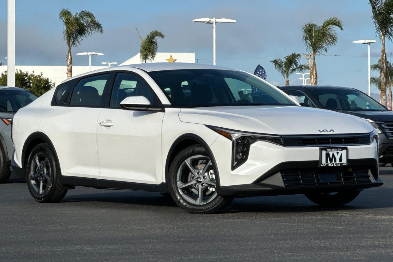 2025 Kia K4 LXS Salinas CA