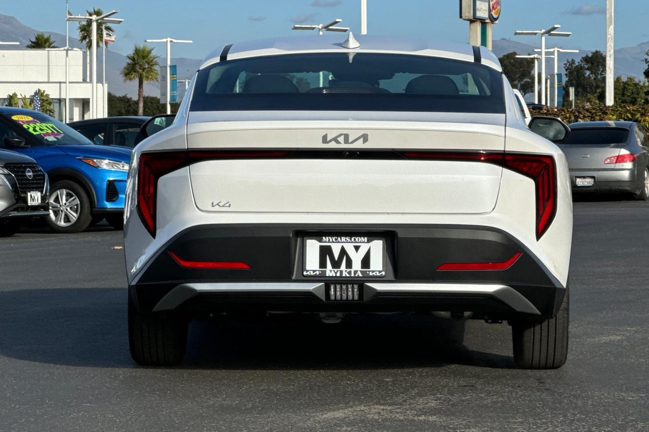 2025 Kia K4 LXS Salinas CA