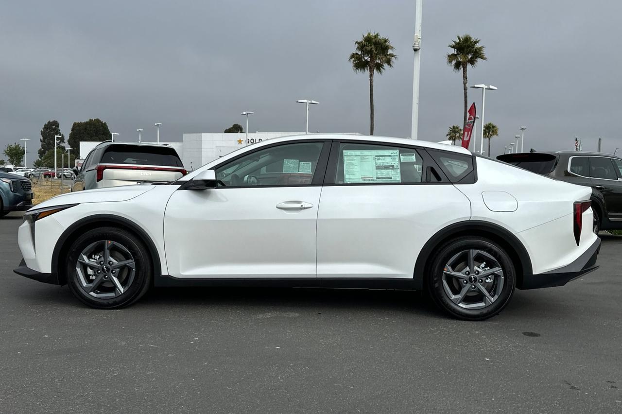 2025 Kia K4 LXS Salinas CA