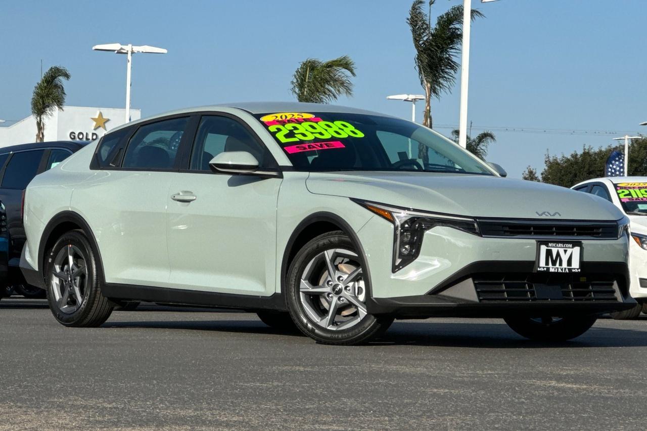 2025 Kia K4 LXS Salinas CA