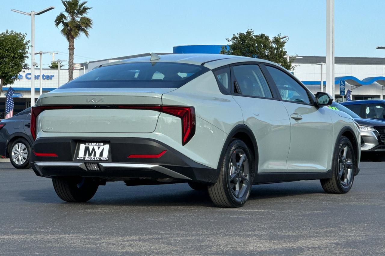 2025 Kia K4 LXS Salinas CA