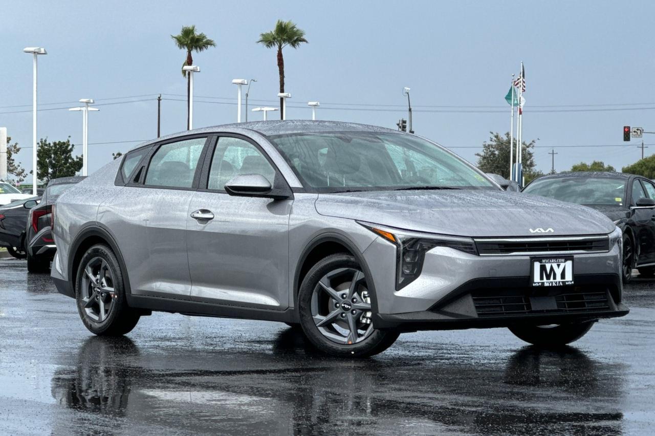 2025 Kia K4 LXS Salinas CA