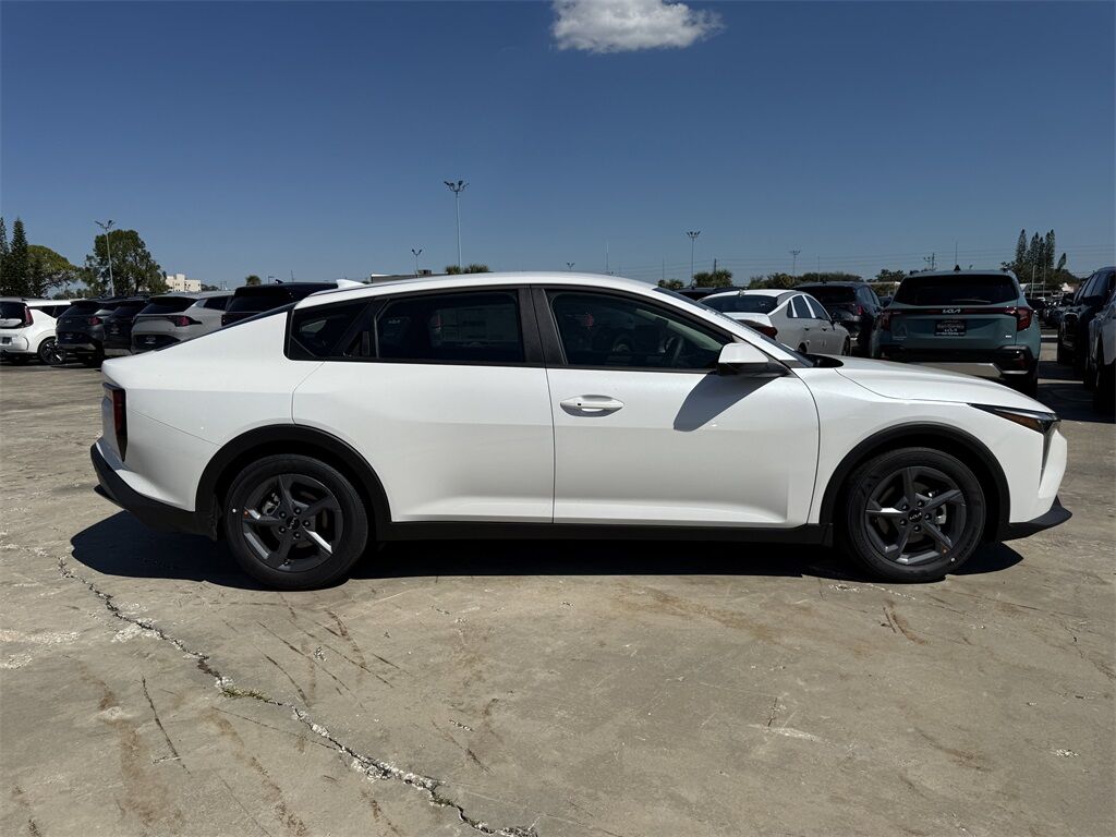 2025 Kia K4 LXS San Clemente CA