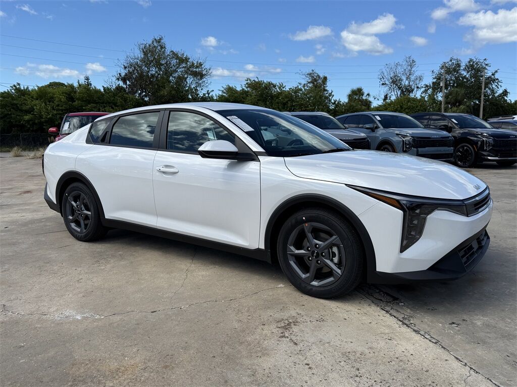 2025 Kia K4 LXS San Clemente CA