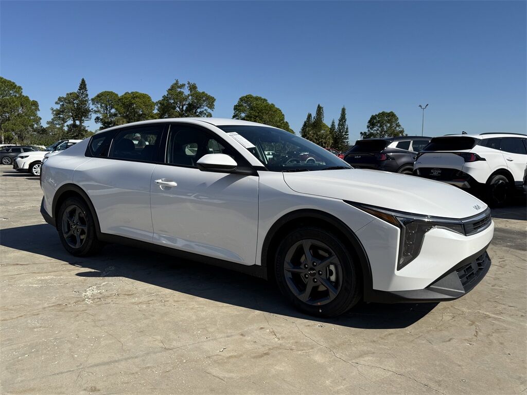 2025 Kia K4 LXS San Clemente CA