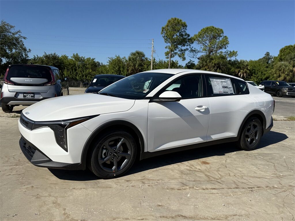 2025 Kia K4 LXS San Clemente CA