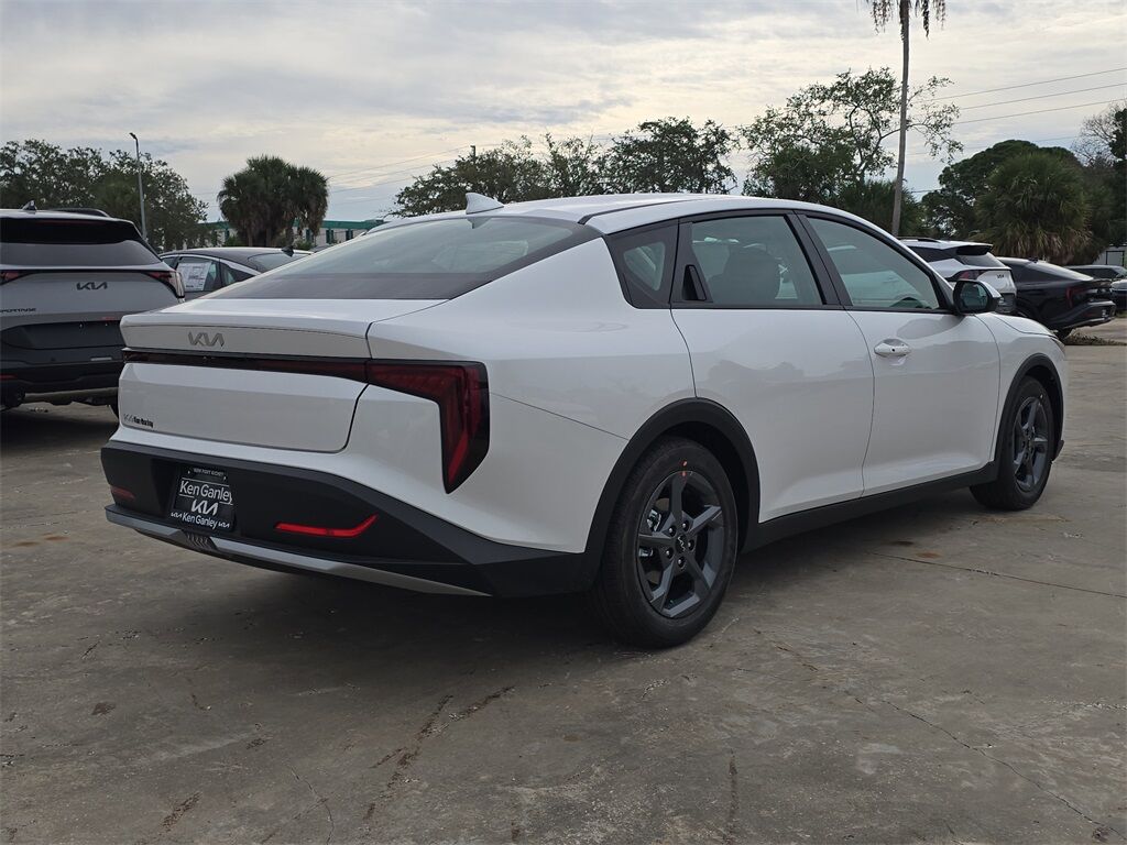 2025 Kia K4 LXS San Clemente CA