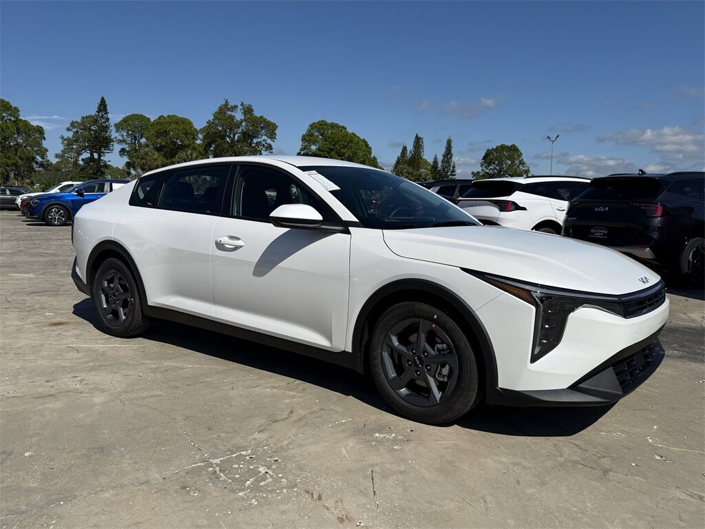 2025 Kia K4 LXS San Clemente CA