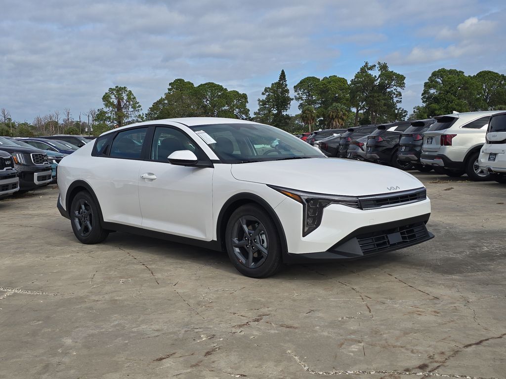 2025 Kia K4 LXS San Clemente CA