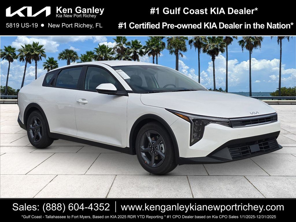 2025 Kia K4 LXS