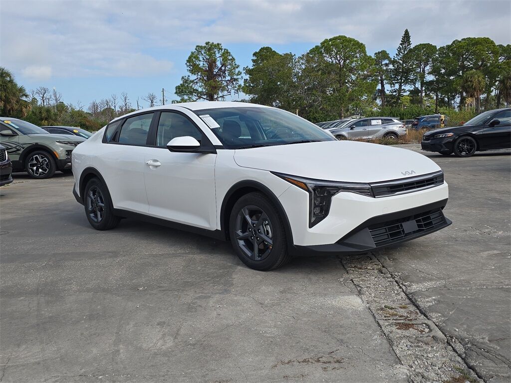 2025 Kia K4 LXS San Clemente CA
