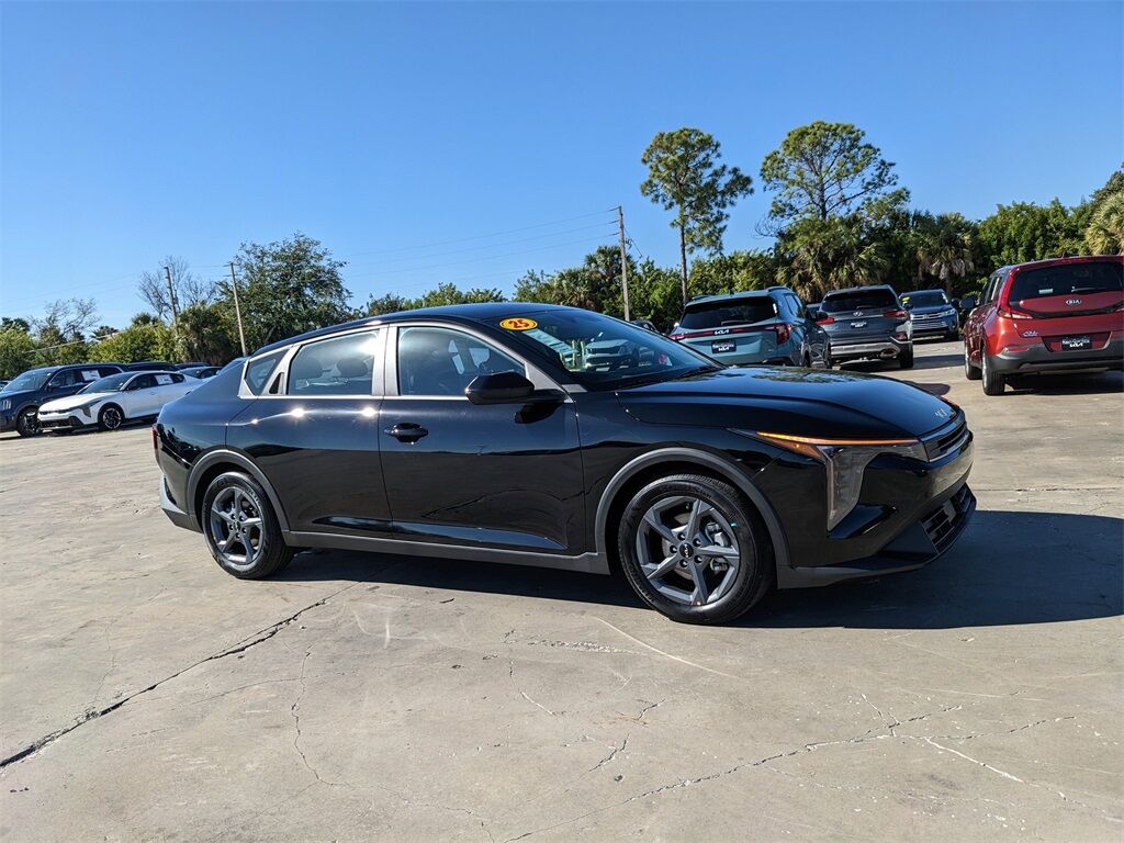 2025 Kia K4 LXS San Clemente CA