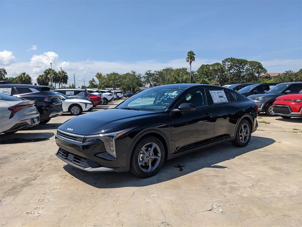 2025 Kia K4 LXS San Clemente CA