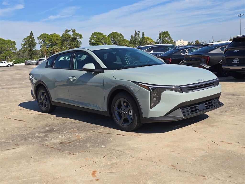 2025 Kia K4 LXS San Clemente CA