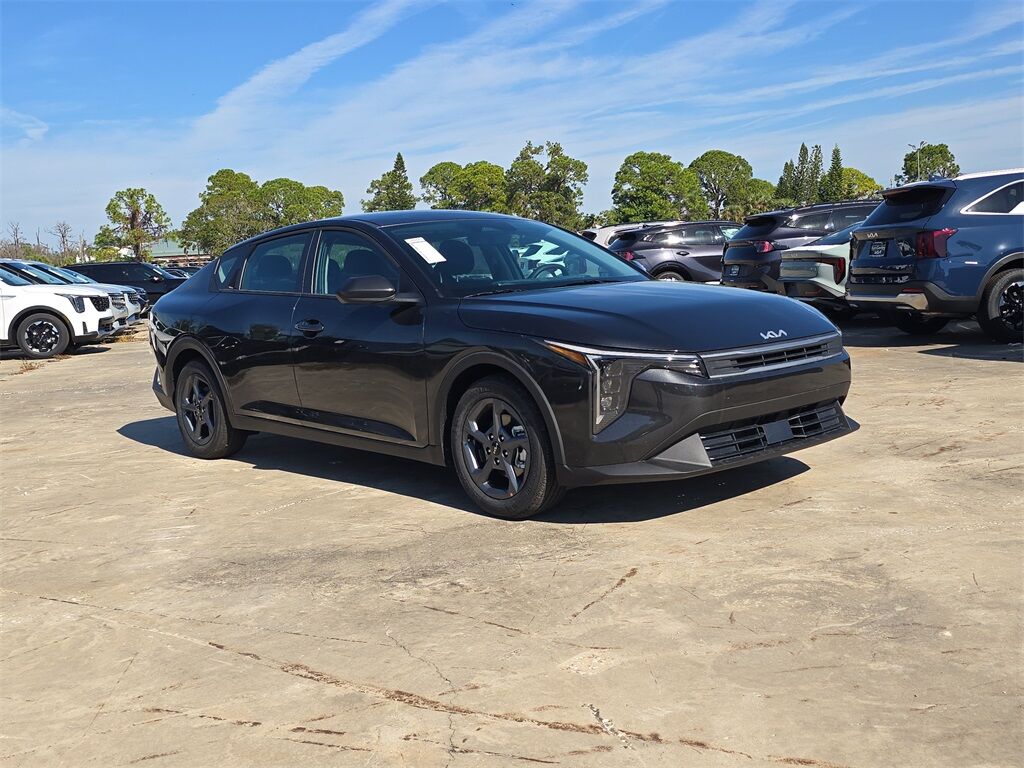 2025 Kia K4 LXS San Clemente CA