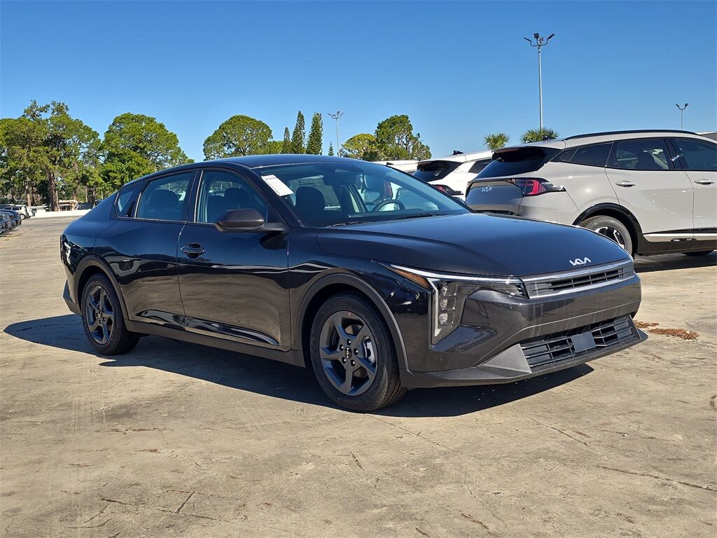 2025 Kia K4 LXS San Clemente CA