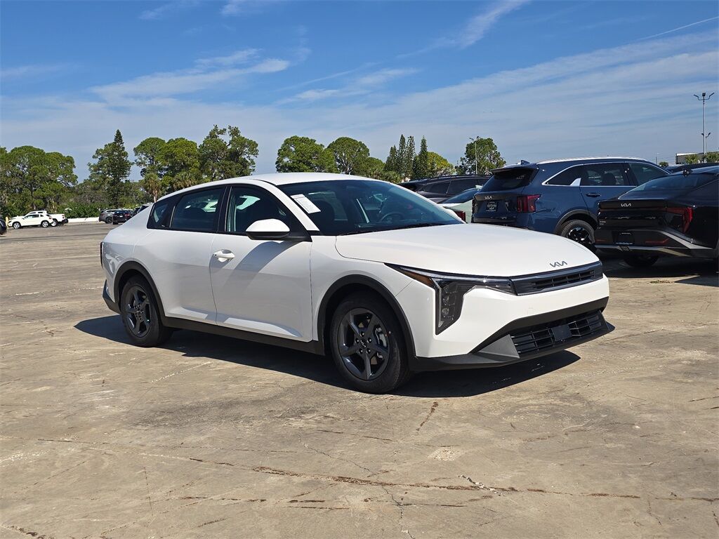 2025 Kia K4 LXS San Clemente CA