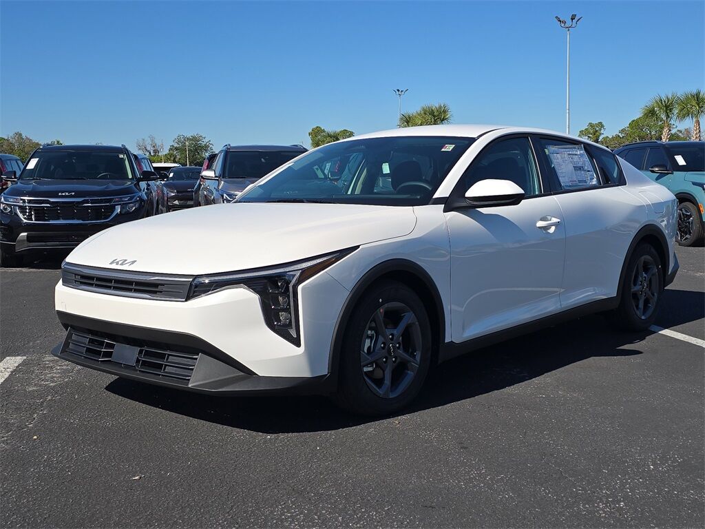 2025 Kia K4 LXS San Clemente CA