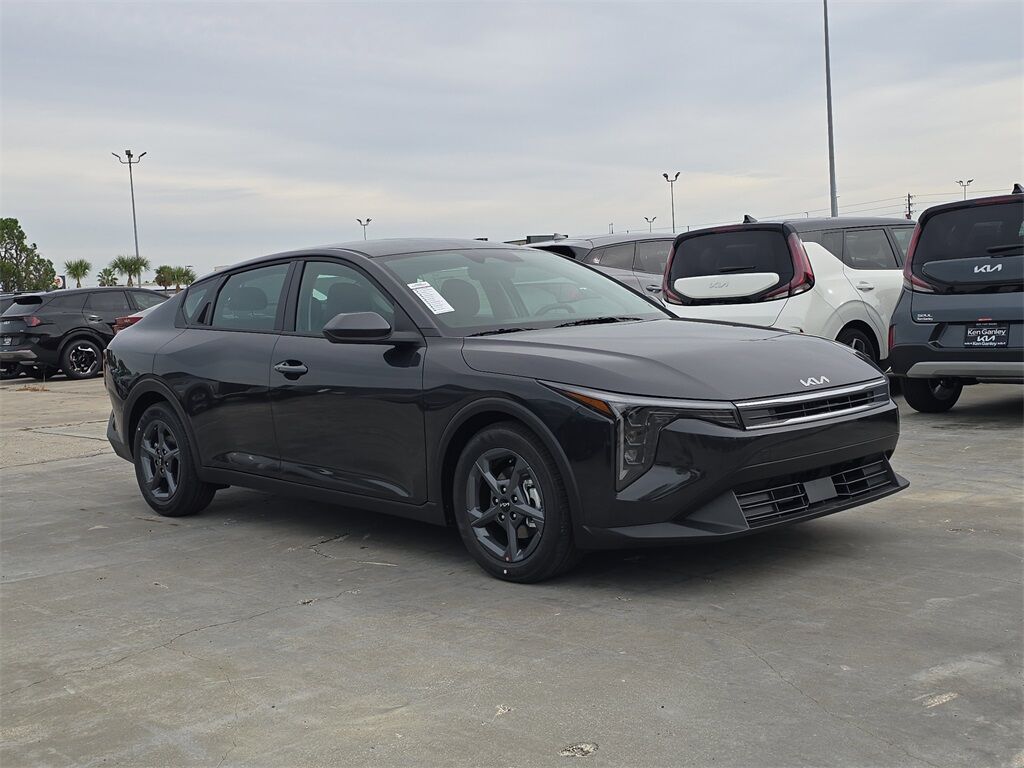 2025 Kia K4 LXS San Clemente CA