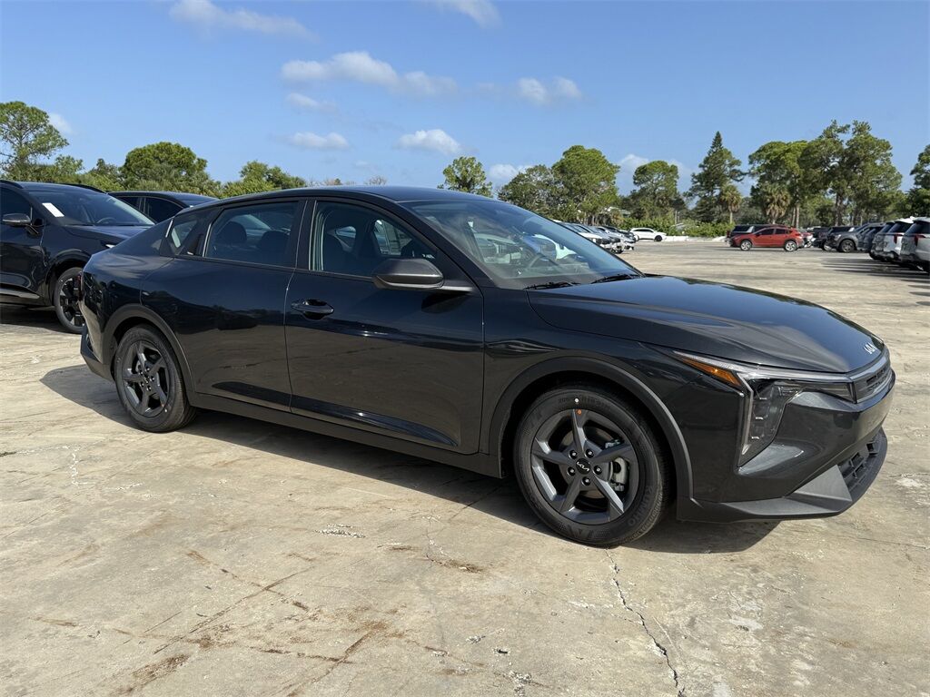 2025 Kia K4 LXS San Clemente CA