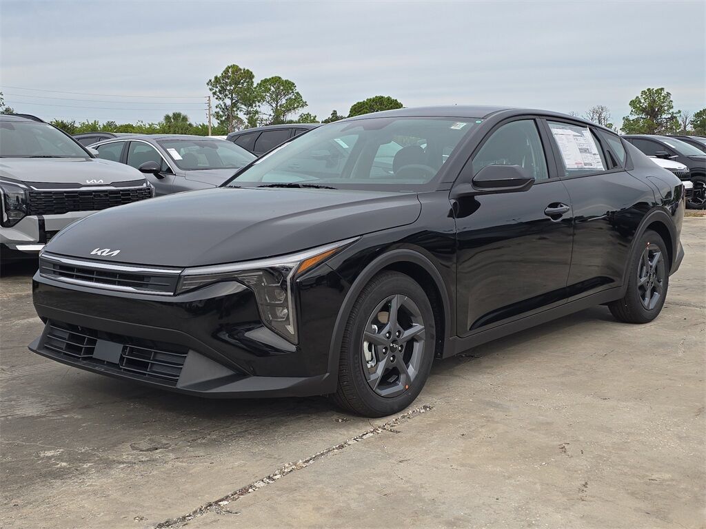 2025 Kia K4 LXS San Clemente CA