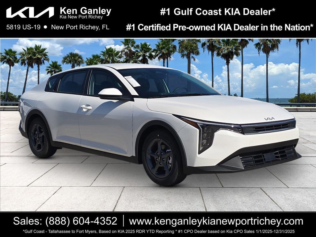 2025 Kia K4 LXS