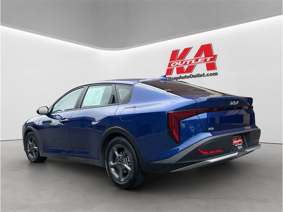 2025 Kia K4 LXS Sedan 4D