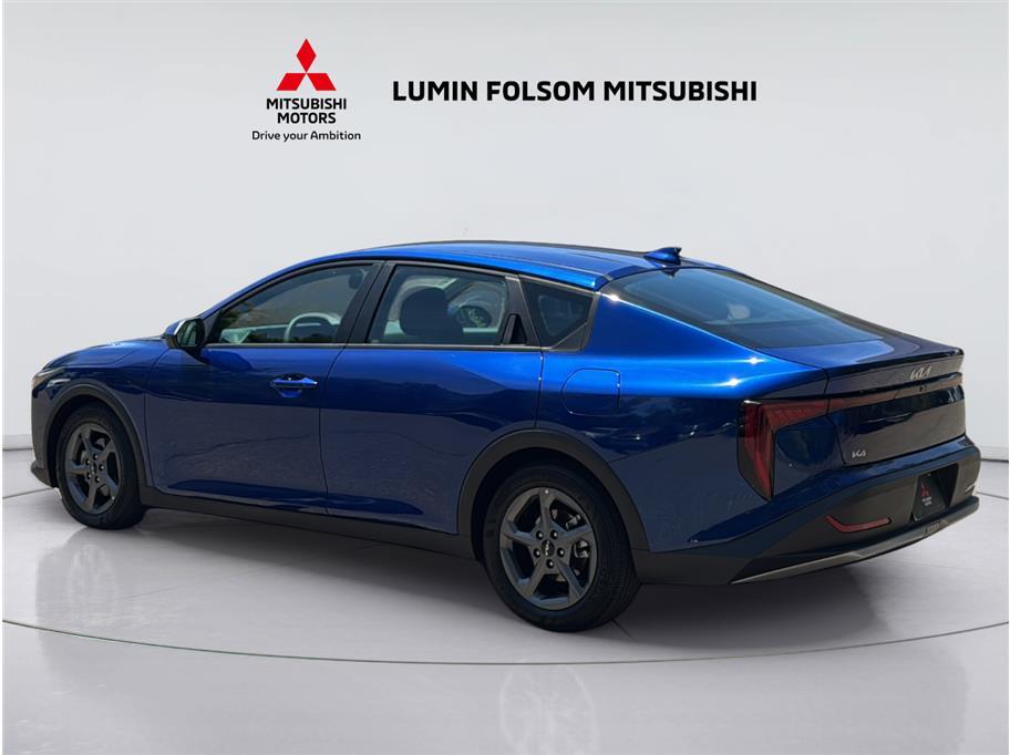 2025 Kia K4 LXS Sedan 4D