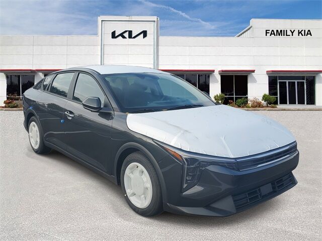 2025 Kia K4 LXS photo 5