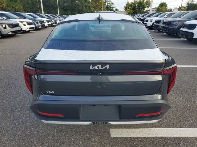 2025 Kia K4 LXS photo 4