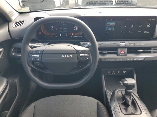 2025 Kia K4 LXS St. Augustine FL