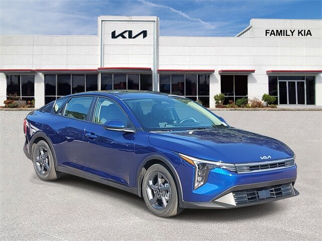 2025 Kia K4 LXS photo 36