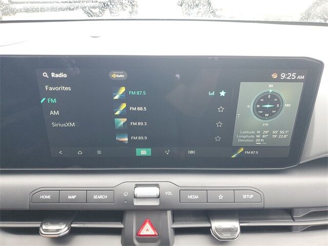 2025 Kia K4 LXS photo 26