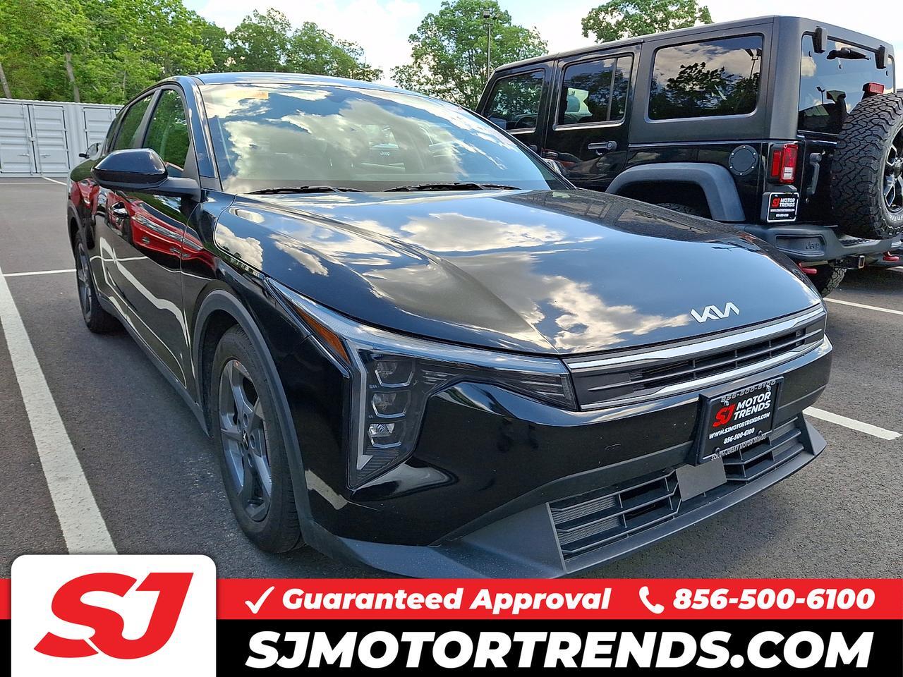 2025 Kia K4 LXS AT's photo