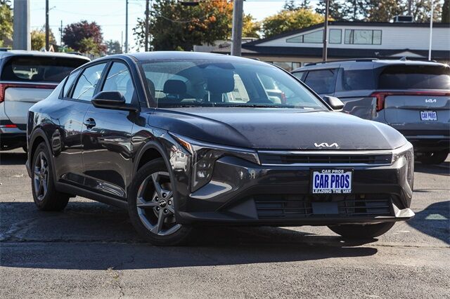 2025 Kia K4 LXS Glendale CA